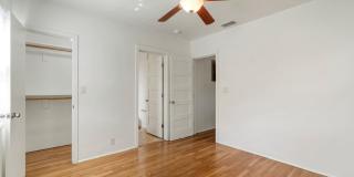 9th St Home Gallery 11