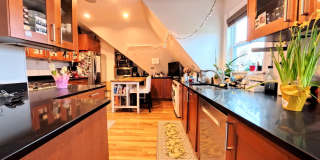 185 Davis Avenue - 8Unit 8 Gallery 1