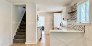 Complete Ferndale Renovation - 4 Bedrooms and Two Full Bathrooms! Gallery 10