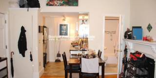 387 Marlborough Gallery 4