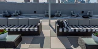 Linear Gallery 7