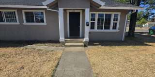 Duplex For Rent in Corning! Gallery 1