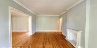 327 Kedzie St Gallery 8