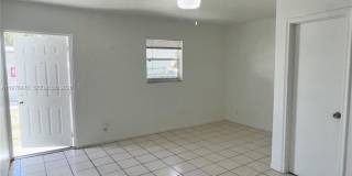 124 SE 4th St Gallery 4