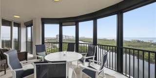 8990 Bay Colony Dr Gallery 26