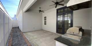 2110 Belfleur Street Gallery 33