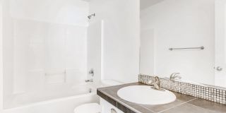 2310 Northeast Redelfs Way Gallery 1