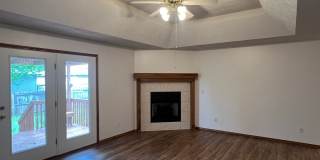 3 Bed / 2 Bath in heart of Springfield Gallery 3