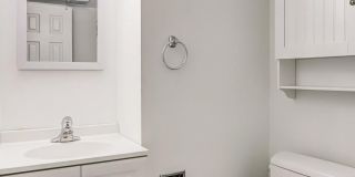 12 RHODE ISLAND Avenue NW Gallery 70