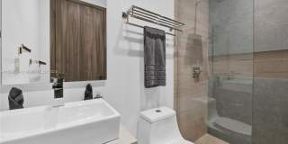 2110 NE 197th Ter Gallery 69