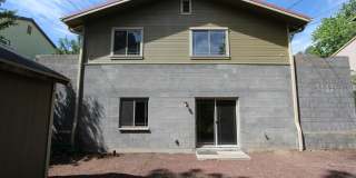 Spacious 3BR home Near NAU | New Carpet + Parking for 3 Vehicles Spacious 3BR home Near NAU | New Carpet + Parking for 3 Vehicles Gallery 19