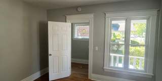 256-258 Woodbine Avenue Gallery 16