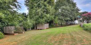 202 Holden Drive Gallery 32