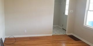 2221 Main St. Cedar Falls Gallery 8