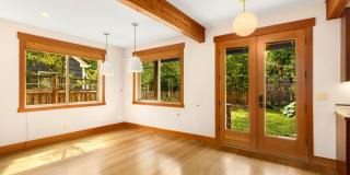 Charming Ravenna home with 5 bedrooms, 4 bathrooms Gallery 6