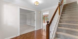 170 West Court Gallery 3