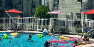 Royal Estates Gallery 15