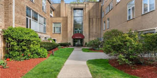 520 Ashford Avenue unit: 5 Gallery 1