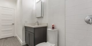 Beautiful 2 bedroom in Echo Park/Silver Lake with parking! Gallery 13