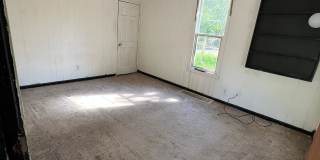 2302 Ne Monroe St Gallery 28