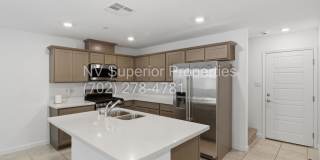 NW! 3 Bedroom Townhouse!! Gated!! Parks!! All Tile Floors Downstairs!! 2 Car Garage!!! Gallery 14