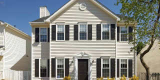 Room in 3 Bedroom Home at Sana Ct Room in 3 Bedroom Home at Sana Ct Gallery 1