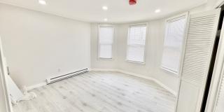 739 Parker St Gallery 3