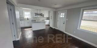 3324 Greenfield Road Gallery 1