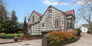 4 Hunter Avenue Gallery 44