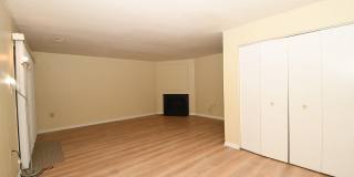 8147 INVERNESS RIDGE Road Gallery 43