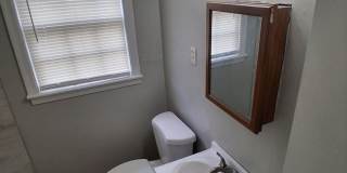 4 Success is now offering this spacious 2 bedroom home. Gallery 7