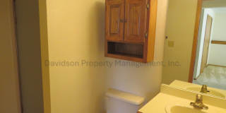 Spacious 3 Bedroom House on the West Side with Mountain Views Gallery 17