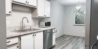 10620 SW Davies Road Gallery 6