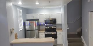 4 BR / 3 FULL BATH (INCLUDES 2 MASTERS) 2 STORY (NEAR DISNEY!) GATED COMMUNITY WITH COMMUNITY POOL!** Gallery 4