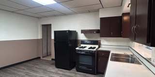 2 Bedroom Home with bonus room ! Gallery 12