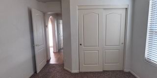 3 bed, 2 bath, 1400 sq ft home in Huning Ranch - New Carpet Gallery 12