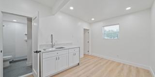 Affordable Housing San Diego This is an attached ADU 1 bed /1 bath Gorgeous Home w Laundry + A/C Gallery 3