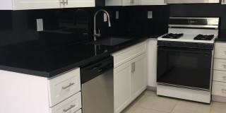10621 Southwest 113th Place Gallery 4