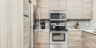 The Palmer Dadeland Gallery 11
