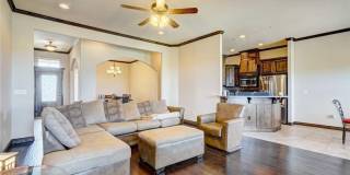 $500 Off First Month's Rent!!! St James Park Home in Norman - Community Pool!  Available in Now! Gallery 30