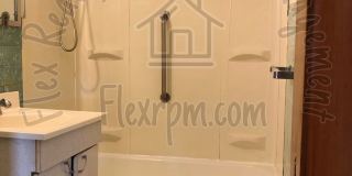 ***HALF OFF 1ST MONTH RENT*** Gallery 9