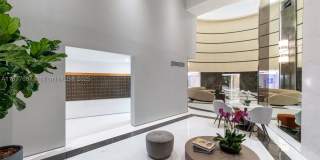 300 S Pointe Dr Gallery 20