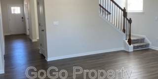 4310 Remington Avenue Gallery 4
