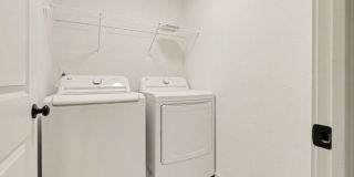 8221 Crestbrook Court Gallery 9