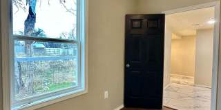 NOW AVAILABLE - Fully Remodeled 3-Bedroom Home w/ Bonus Room!! Gallery 17
