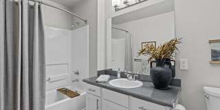 Riverpointe Gallery 6