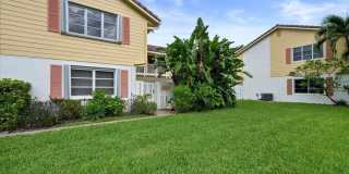 251 SEABREEZE Circle Gallery 1