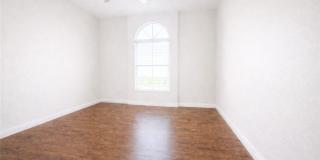 825 Canterra Street Gallery 6