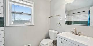 Updated 4BR Home in Blaine | Finished Basement | Large Yard Gallery 23