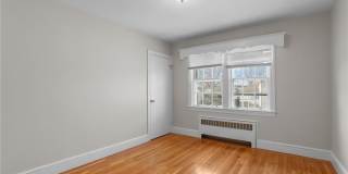 196 Wardlaw Avenue Gallery 13